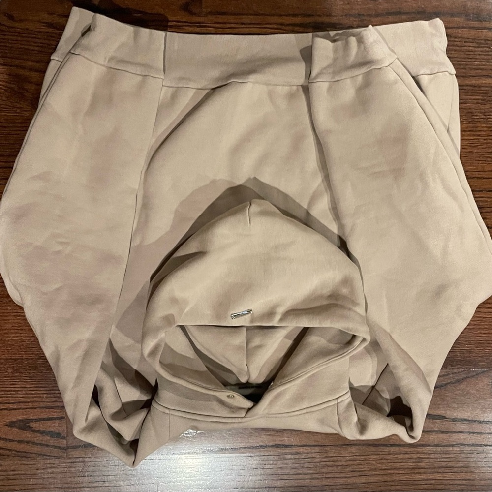 Maniere De Voir Heavyweight Hoodie and Sweatpants Set- Beige - Picture 5 of 15